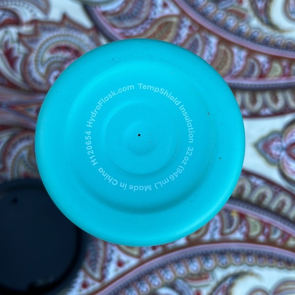 Hydro Flask Stainless Tumbler - Picture 12 of 14